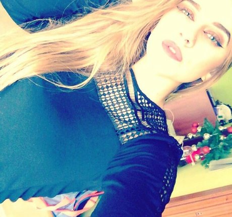 tiktok stars onlyfans art porn pics