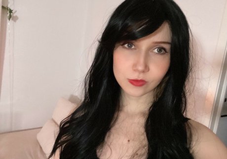 blindfold onlyfans hot nude pic