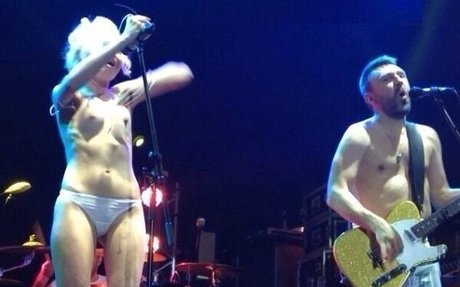 Alica Vox nice model img