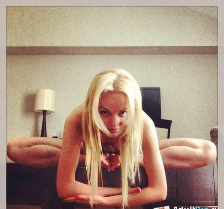 Alica Vox free pornstar picture