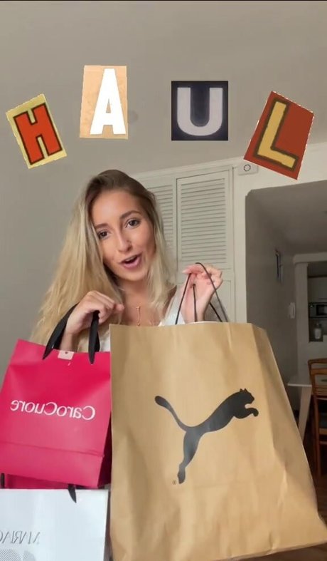 Anita Celestino pretty star picture