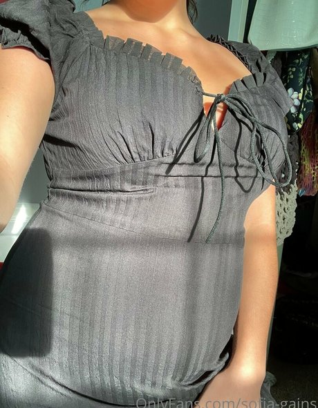 sofia gains star hot galleries