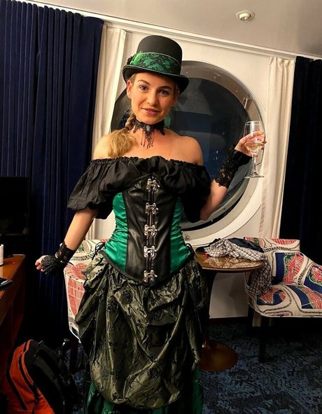 mistress onlyfans sexy pictures