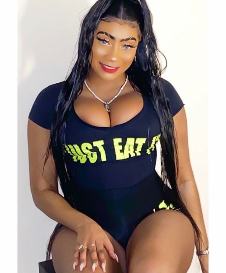 CoolieMonae star perfect image