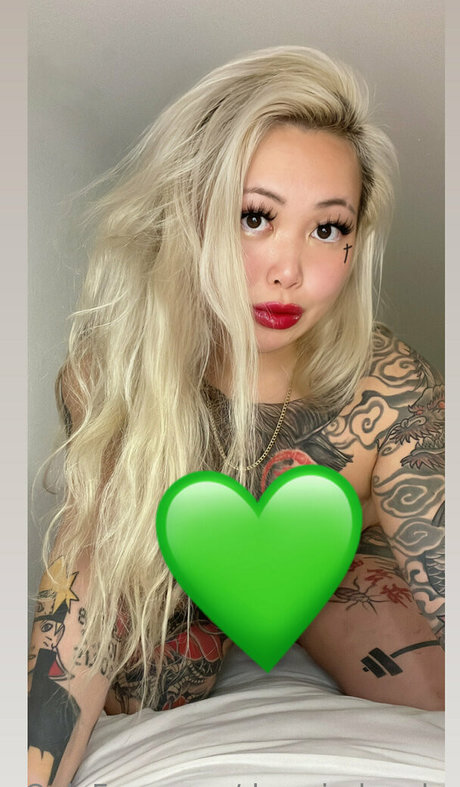 dawnjadepoke pornstar erotic photo