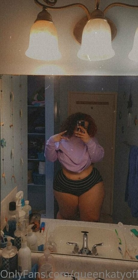 queenkofficial art star archive