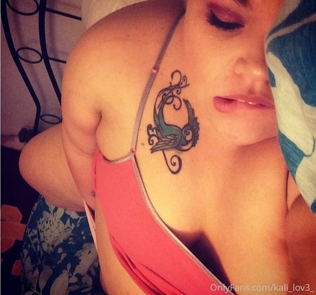 kali lov3_ star naked photo