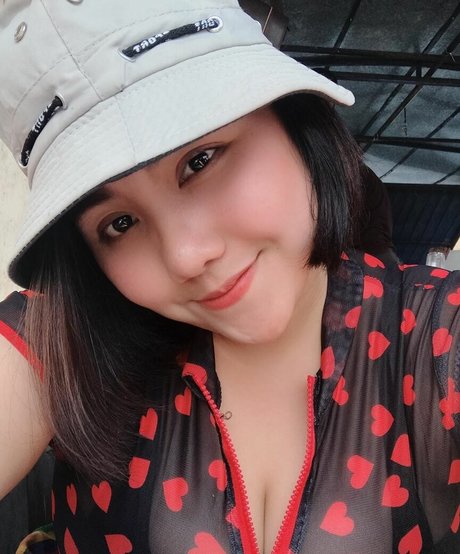 Phiromya Pangyouk model beautiful image