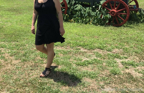 lilsmirk erotic star galleries