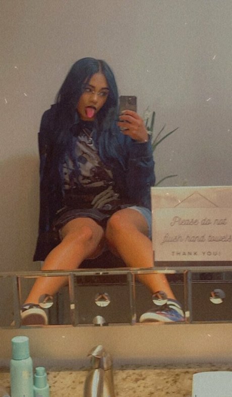 censorworthyyy star nude picture