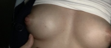 gb2001 adult actress image