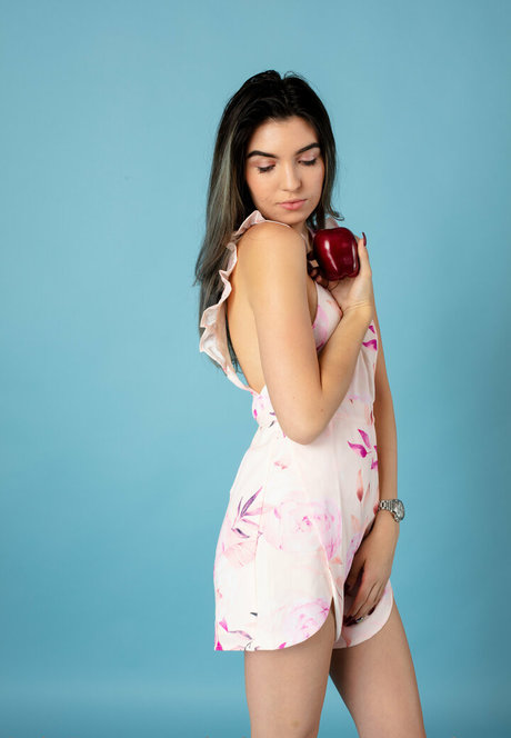 intimatemomentsboudoir erotic star pic