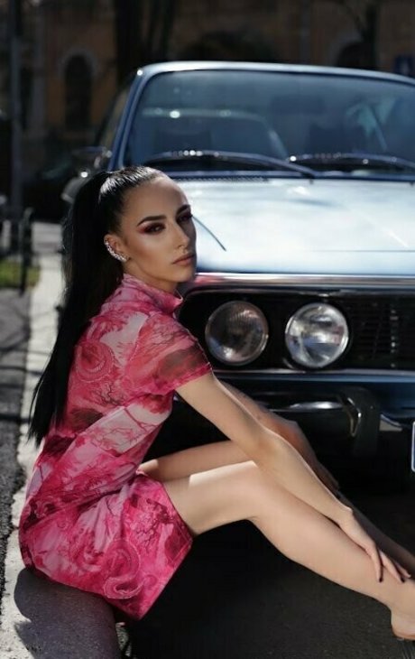 polly smalls beautiful star pic