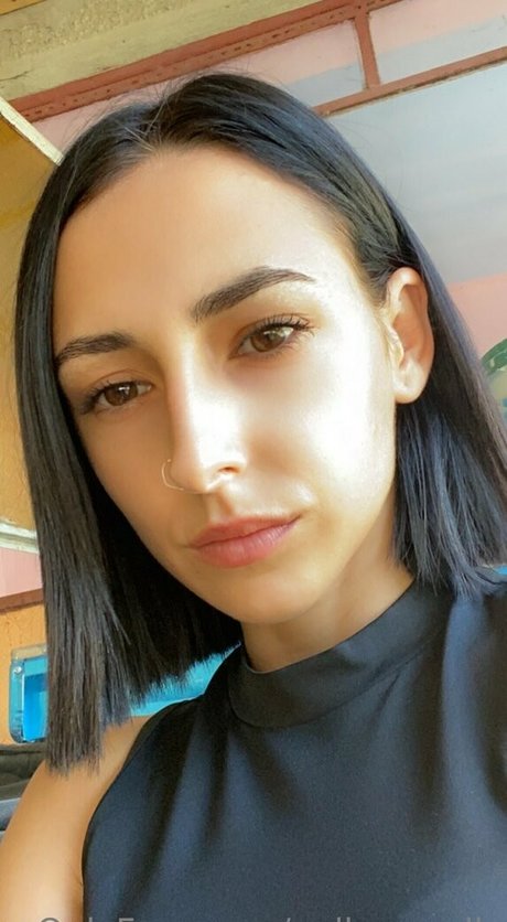 polly smalls star adult archive