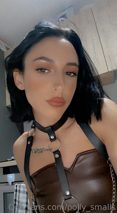 polly smalls star exclusive photos