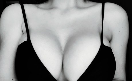 sophiaashley star adult images