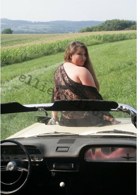 horny teen onlyfans top image