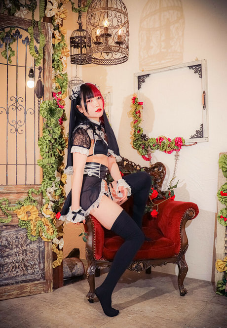 skinny babe onlyfans free image