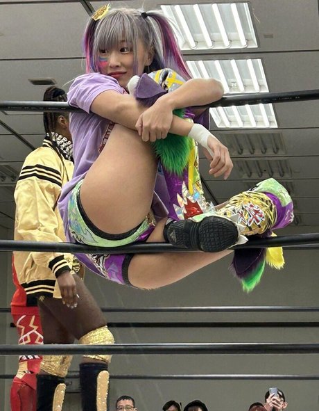 curvy kitty onlyfans art naked archive