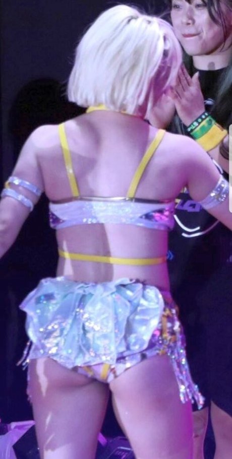 library onlyfans sexy nude photo