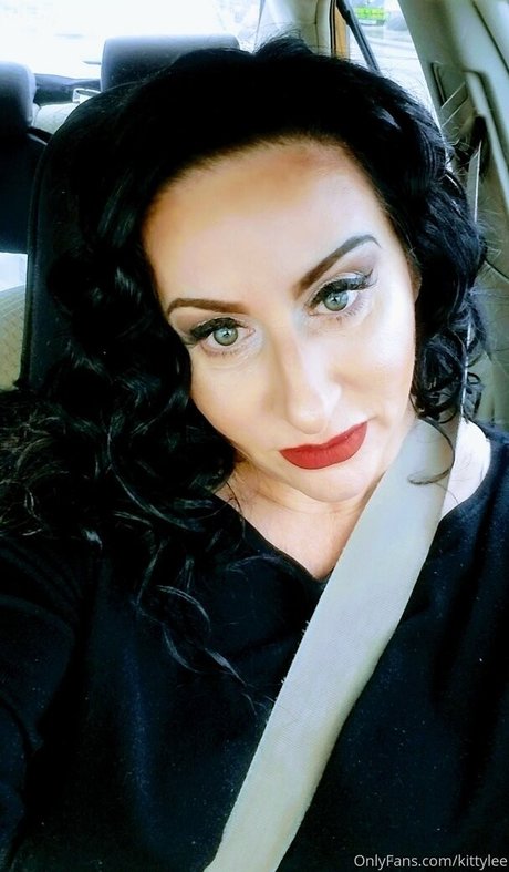 kittylee pornstar high quality photos