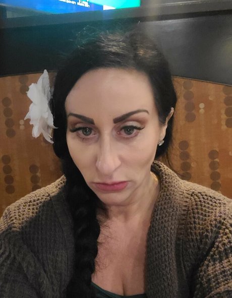 kittylee star art pics