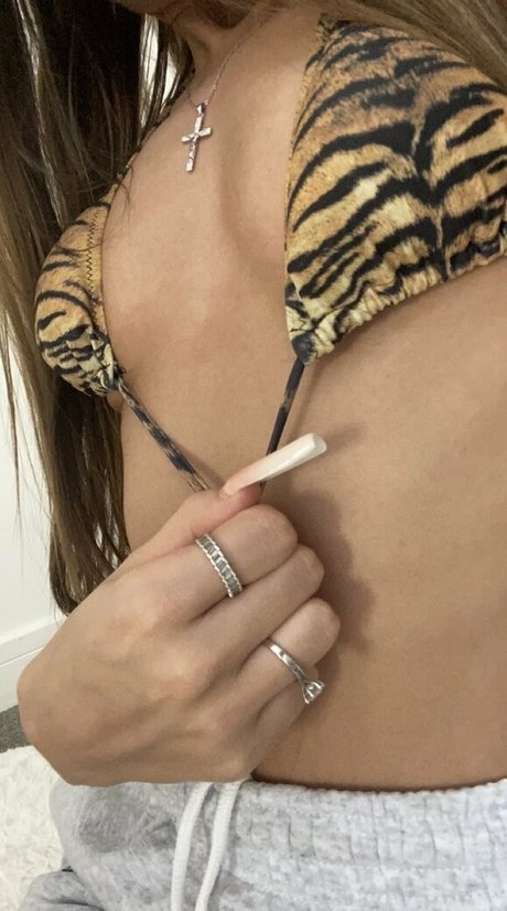 Yulka Garczarek hot star pic