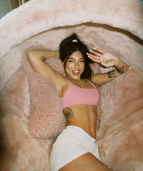 skyelia hd star images