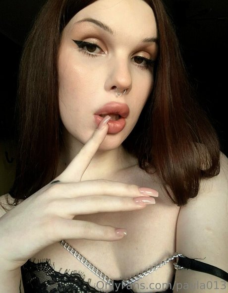 paula013 sexy star pic