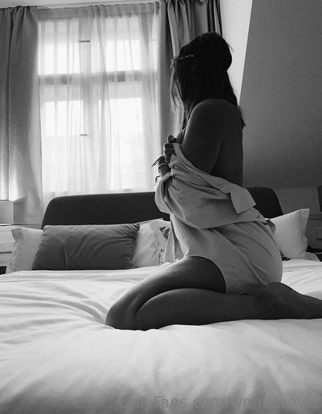 beautiful japanese onlyfans hot sex pic