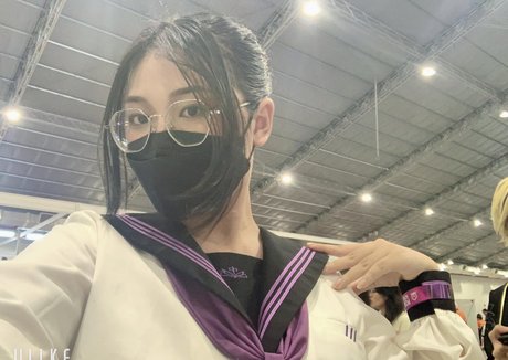 Azure Chan star porn images