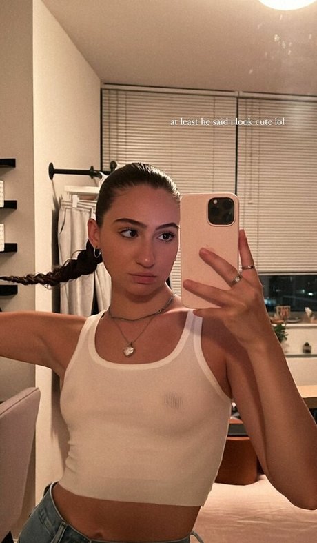 beautychickee pornstar erotic image