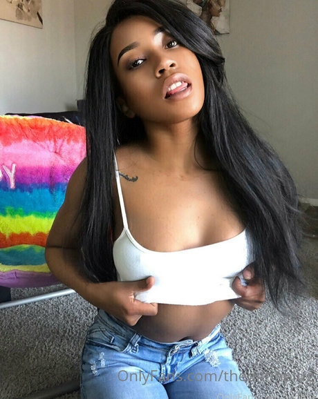 thedimeplug star best pictures