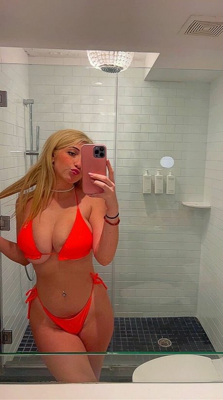 Kayla A xxx star pics