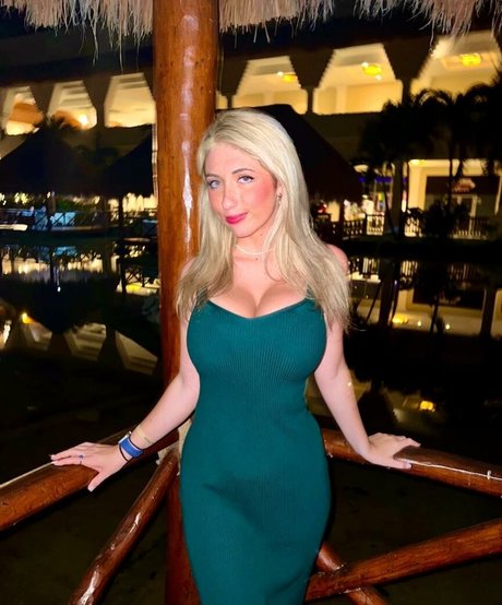 Kayla A porn star gallery