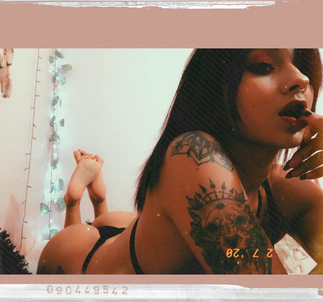 mother daughter onlyfans hd pictures