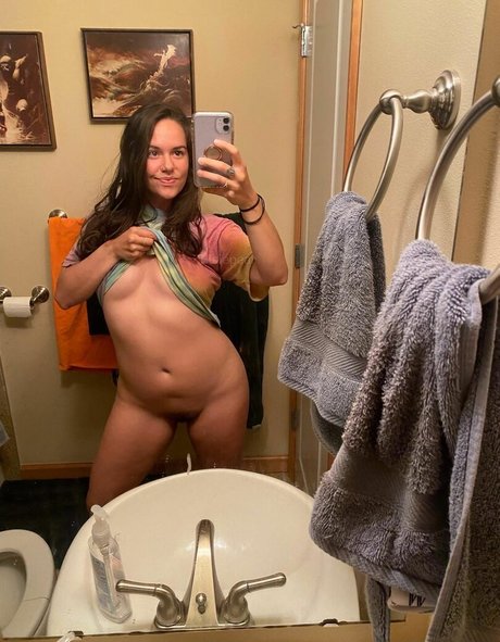 skinny blonde milf onlyfans hd photos