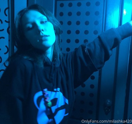 milashka420 hot actress gallery