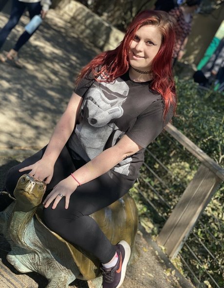 keiraluvv model hd image