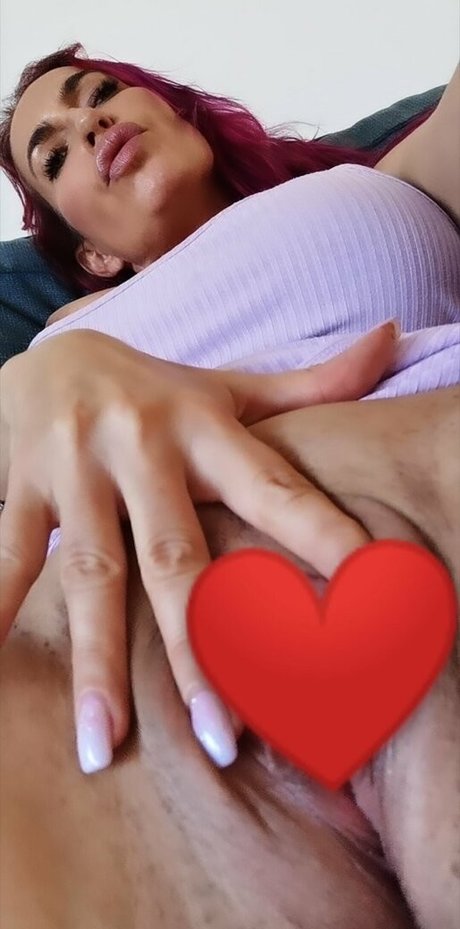 shemale handjob onlyfans best img