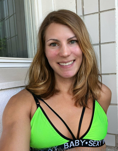 busty redhead teen onlyfans nudes photo