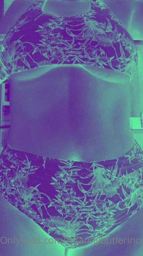 tiffannybutlerincognito erotic pornstar pic