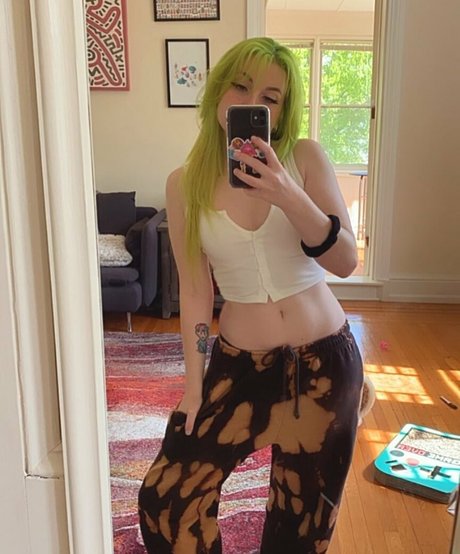 Ghoulrunnings naked star pics