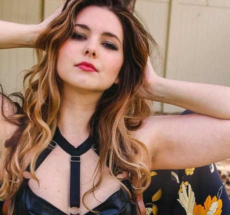 KatyRose9 Quick photo