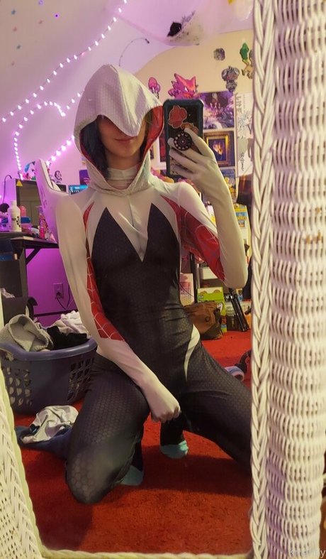 the waaa pornographic model gallery