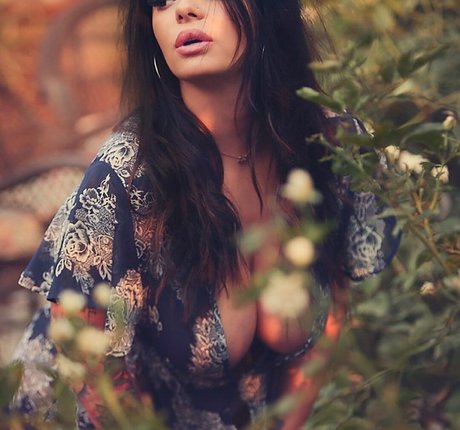 norwegian dollface exclusive star photo