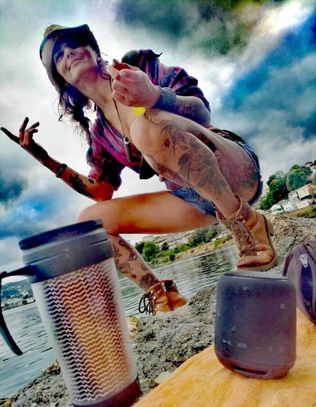 enyanabrisa pornstar art pictures