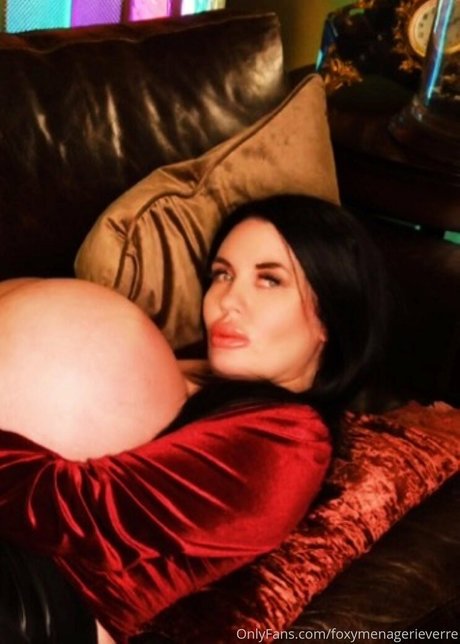 foxymenagerieverre xxx actress image