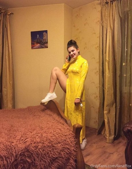 lanaffox model picture