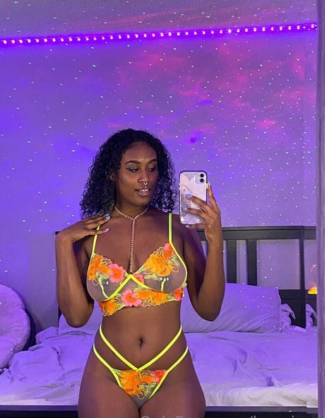 luna ioxo star nude photos